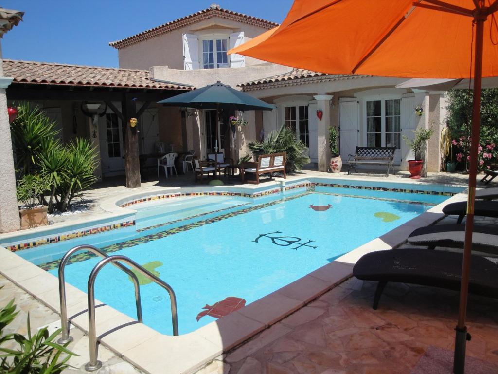 Villa Lombrine photo 1