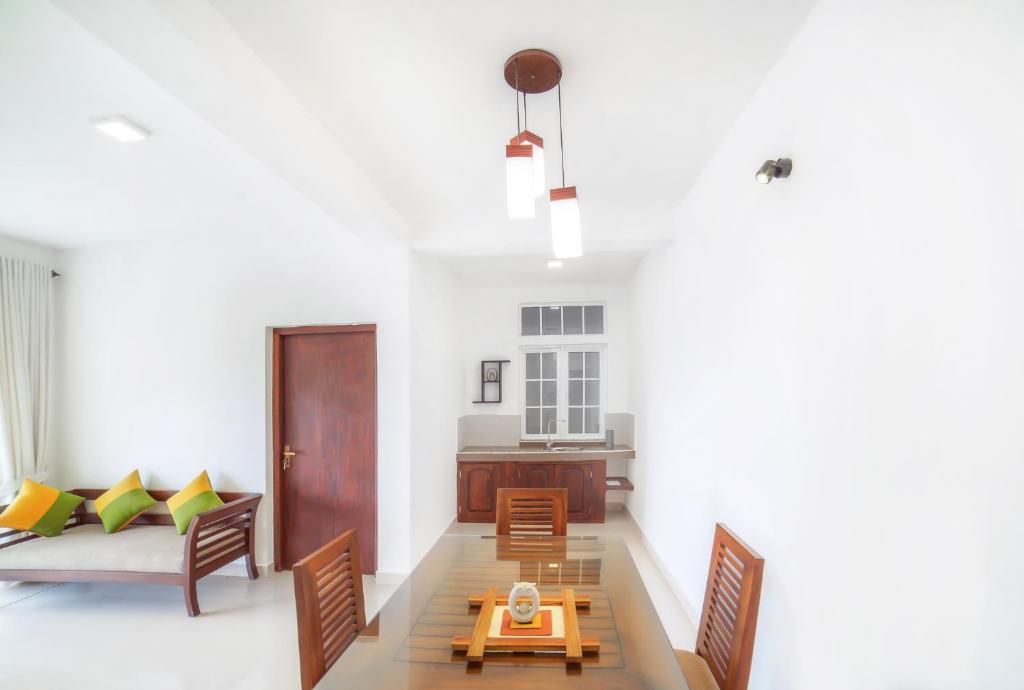 The Montfort, Nuwaraeliya photo 2
