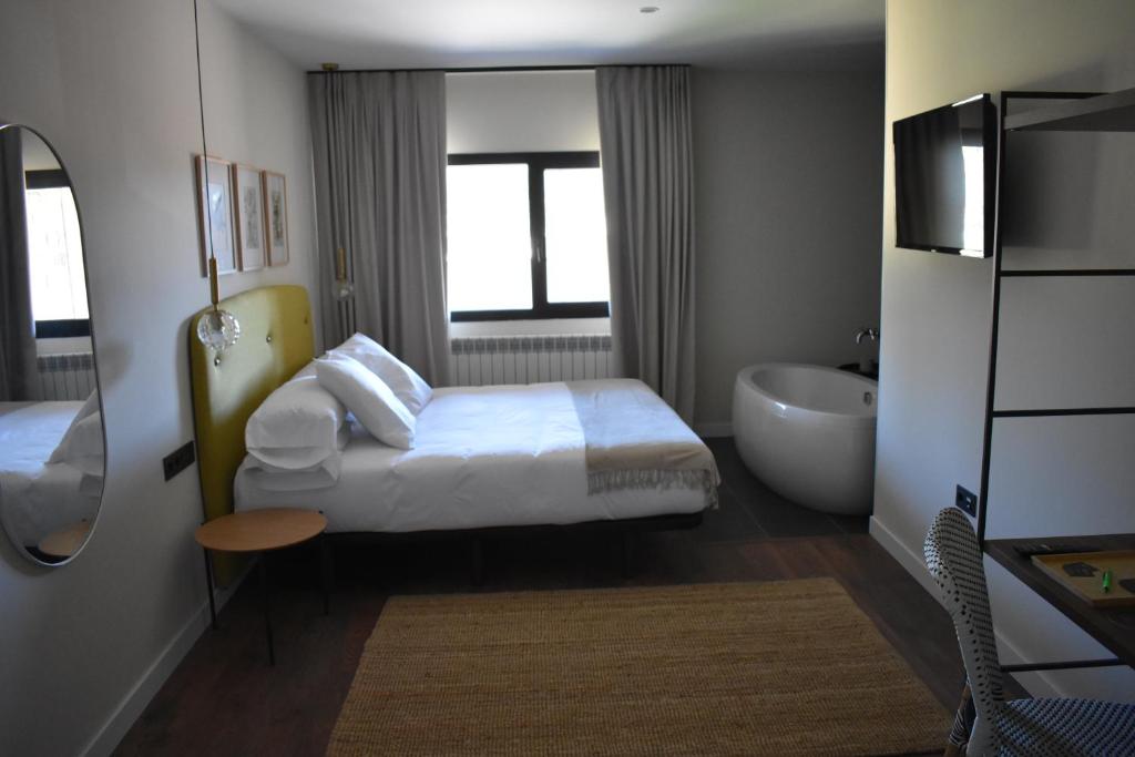 Duruelo Mountain Suites photo 3