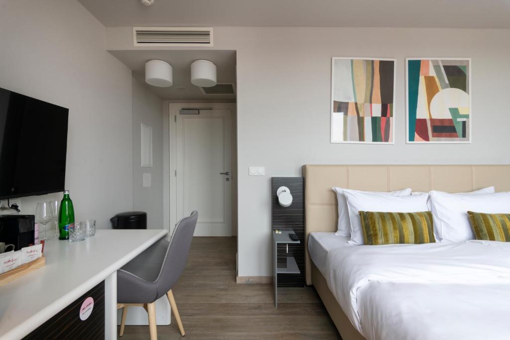 numa I Poise Rooms & Apartments photo 3