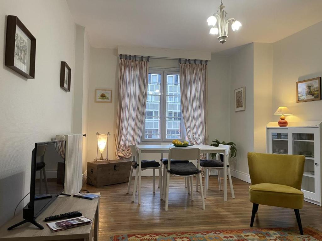 Appartement Moulins, 2 pièces, 2 personnes - FR-1-489-398 photo 3
