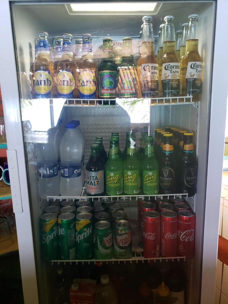 Orrie's Beach Bar and Hotel photo 2