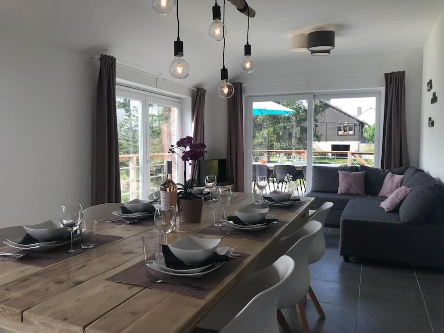 Huis met zonneterras, tuin en panoramisch uitzicht photo 2