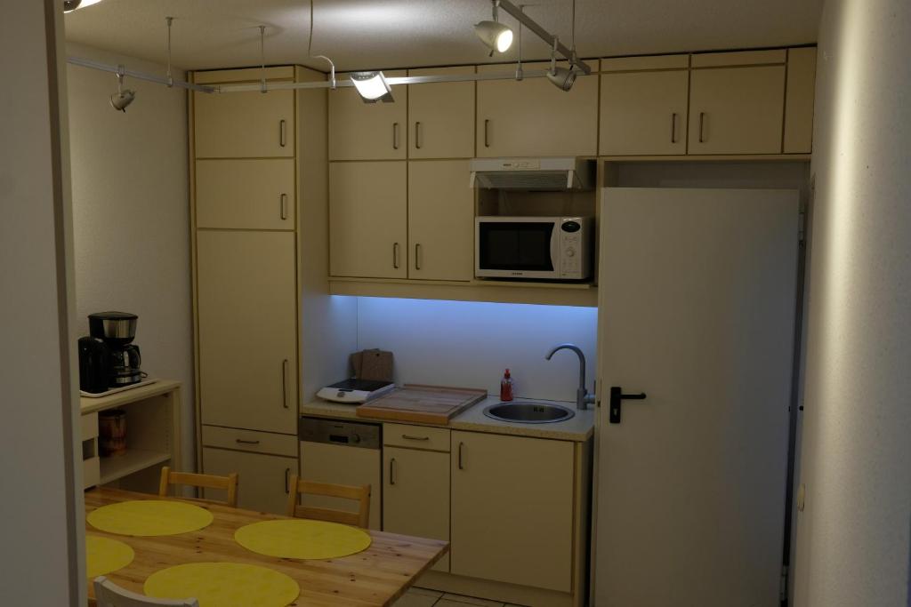 Ruhige Wohnung im Westen Hamburgs photo 4