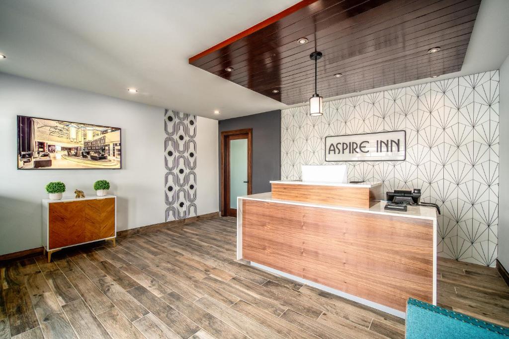 Aspire Inn Studios & Spas image