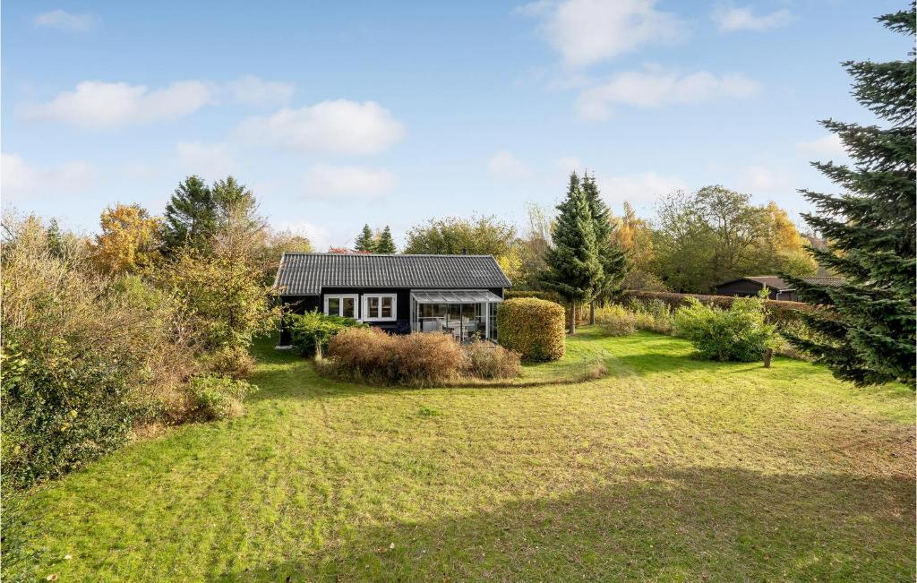 Beautiful Home In Mern With 2 Bedrooms And Wifi