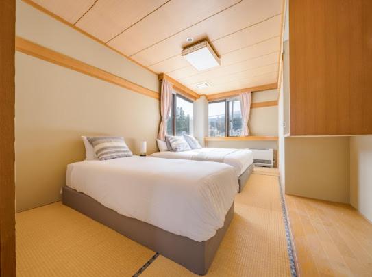 Red Fox Lodge Myoko photo 3