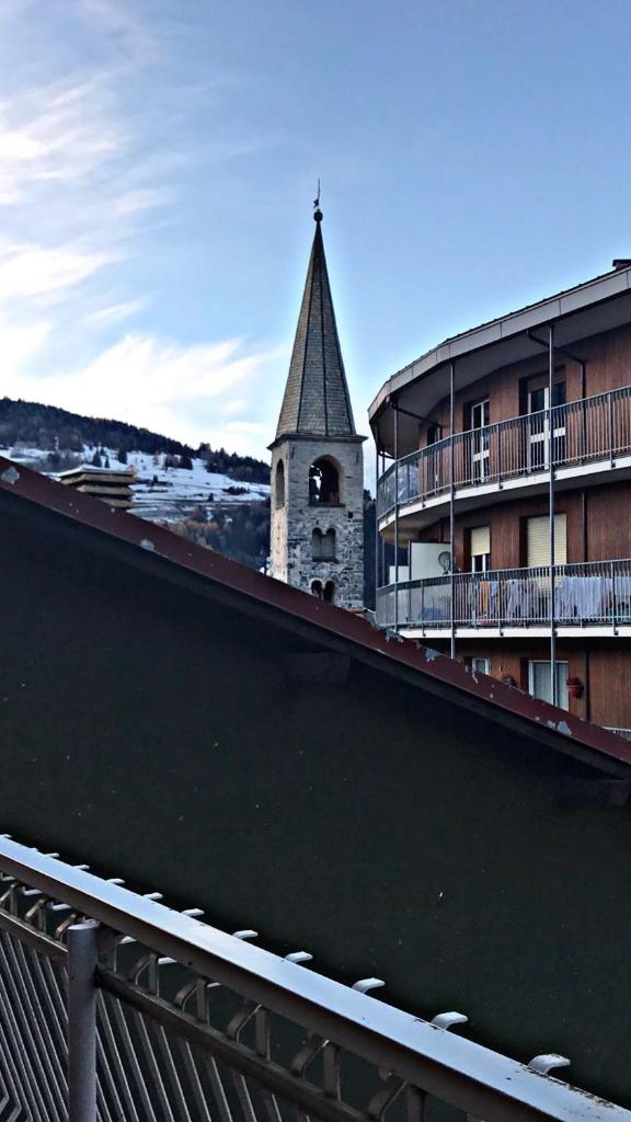 Chalet Bormino 4 - Tap to explore photos