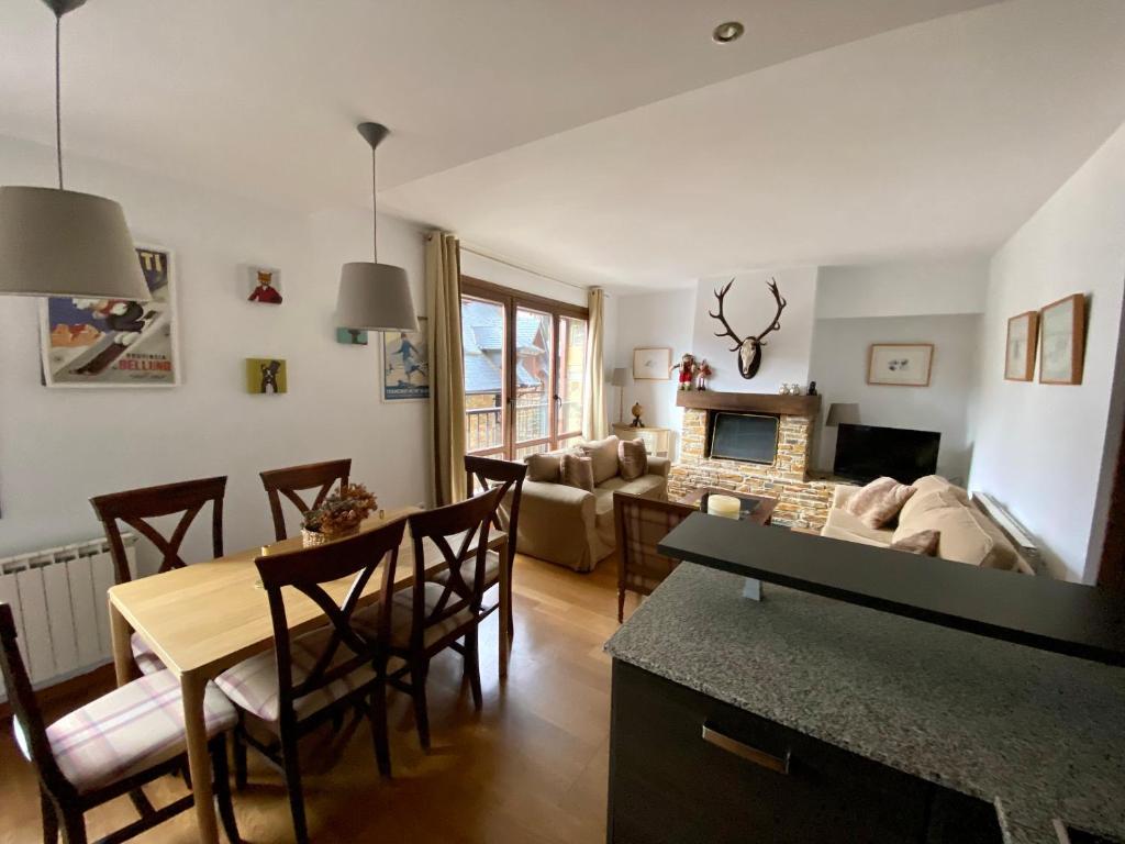 Apartamento Los Altos de Escarrilla dos habitaciones y dos baños, FORMIGAL-PANTICOSA photo 4