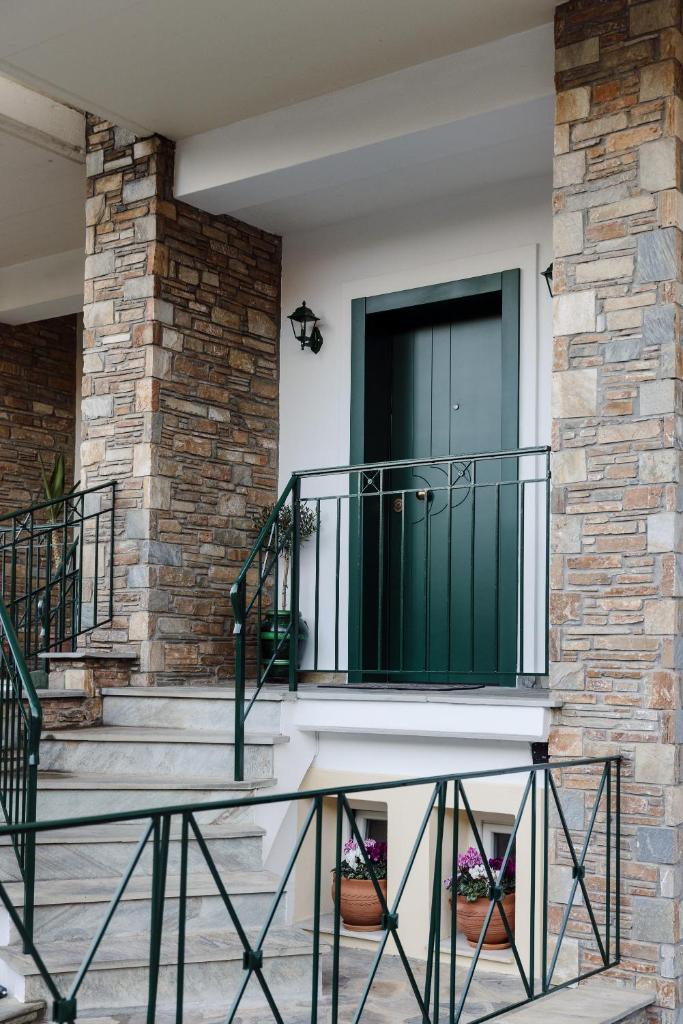Volos luxury maisonette-Pelion view photo 3