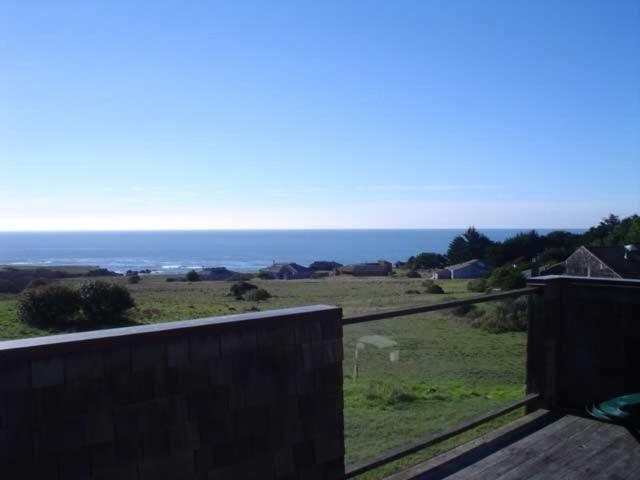 Holmes photo 2