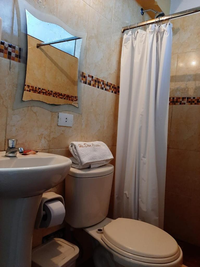 Hostal Don Cristobal photo 2