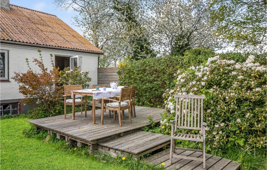 Stunning Home In Svaneke With 2 Bedrooms And Wifi photo 1