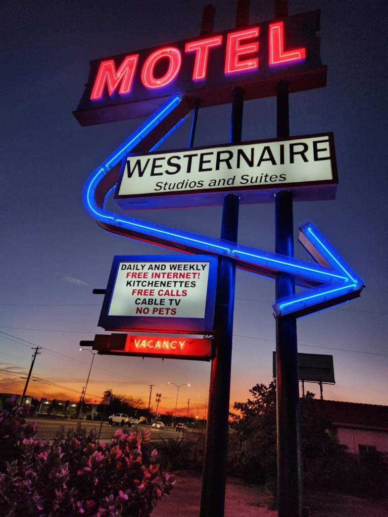 Westernaire Motel image