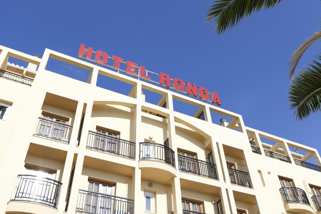 Hotel Olympia Ronda I - Tap to explore photos