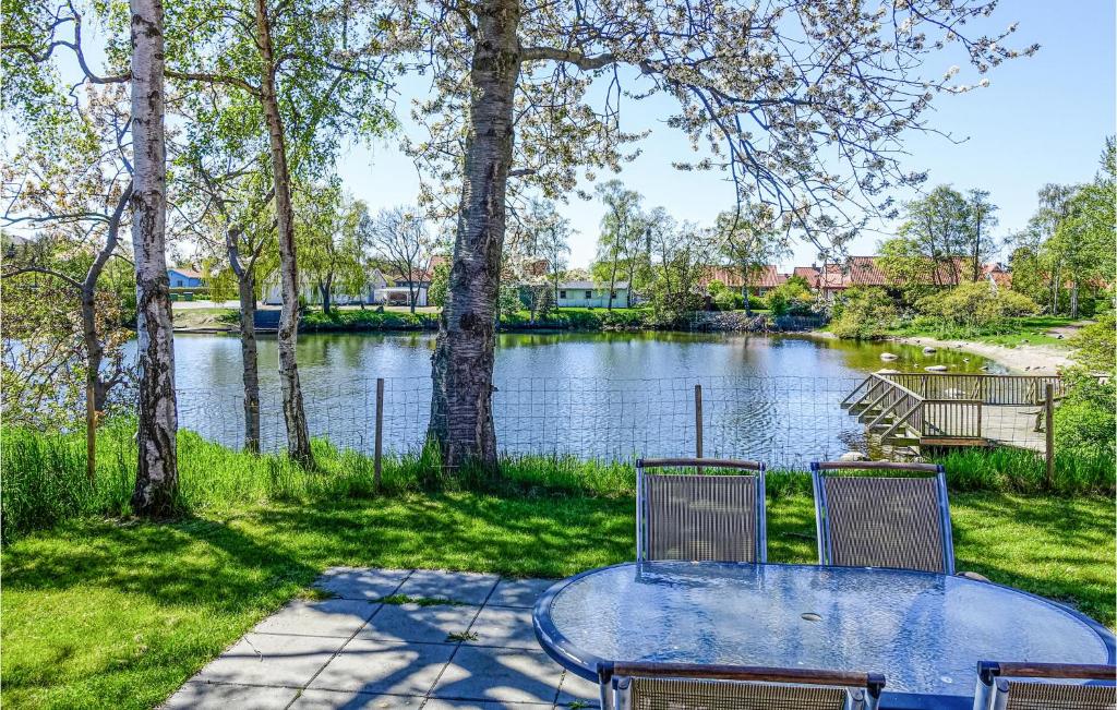 Amazing Apartment In Rnne With 2 Bedrooms And Wifi photo 1