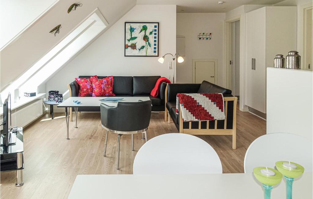 Amazing Apartment In Rnne With 2 Bedrooms And Wifi photo 2