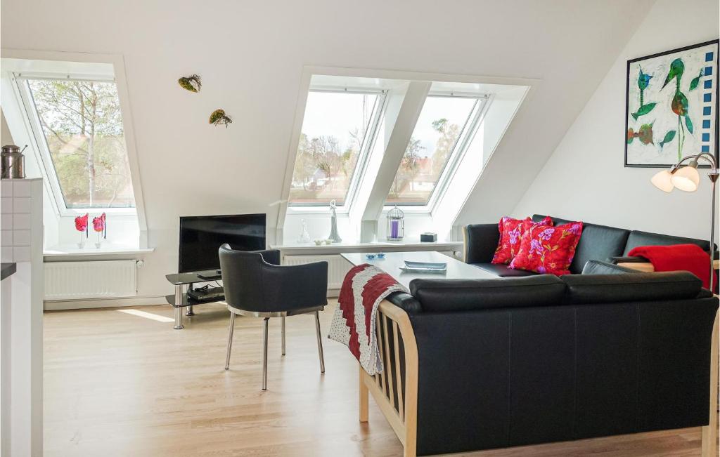 Amazing Apartment In Rnne With 2 Bedrooms And Wifi photo 4
