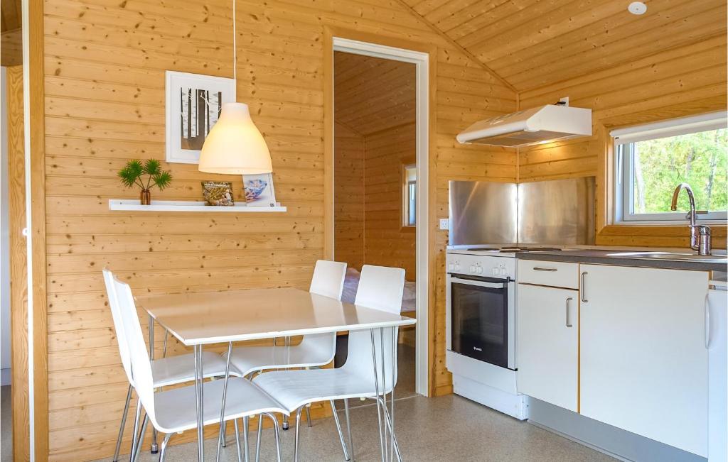 Stunning Home In Nex With 2 Bedrooms And Wifi photo 3