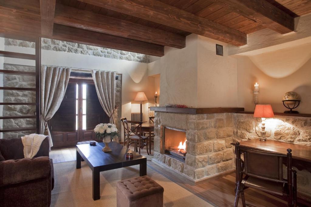 Hotel Boutique Real Posada De Liena photo 4