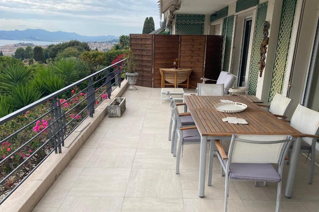 Sea View & Large Terrace LIVE IN LA VISTA photo 2