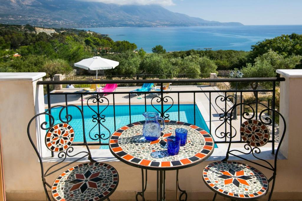 Villa Secret Cove by Villa Plus photo 2