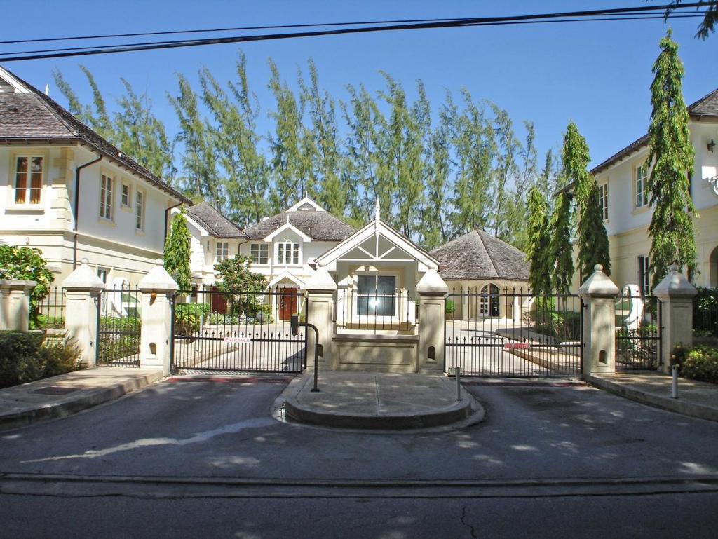 The Falls Townhouse 10 by BSL Rentals photo 4
