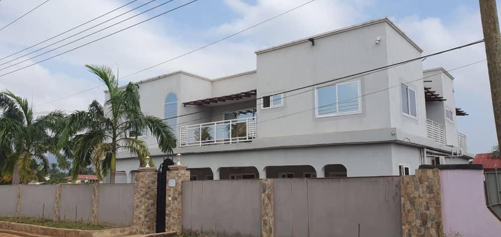 Muntala's Guest House photo 4
