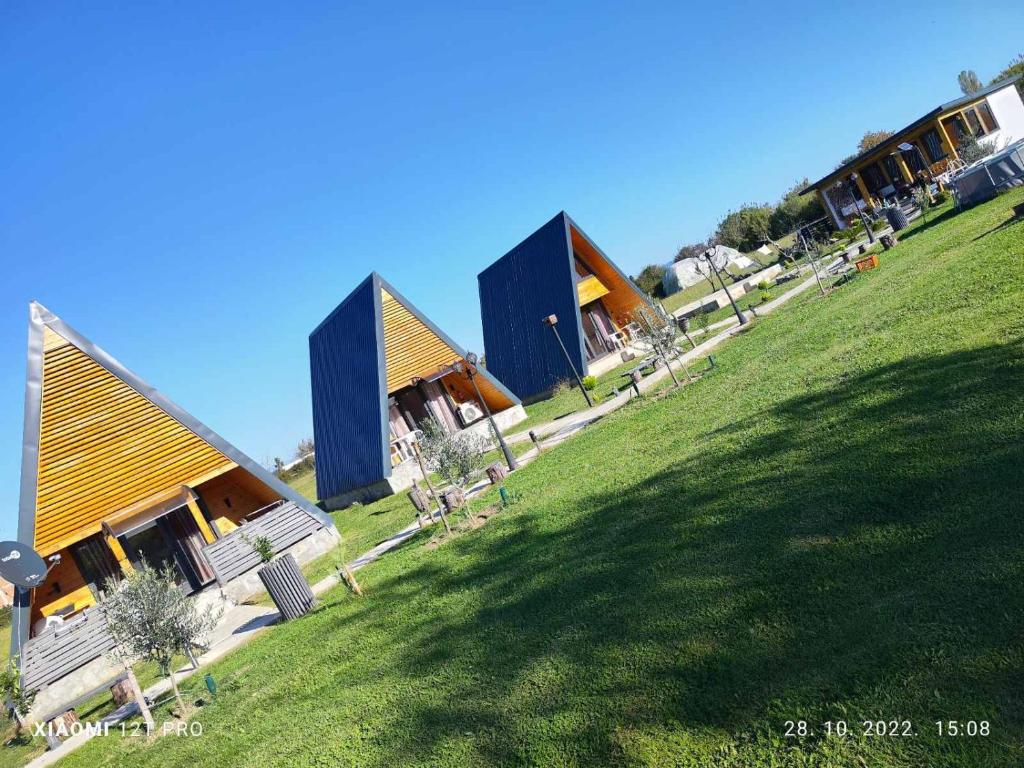 olive garden farm photo 1