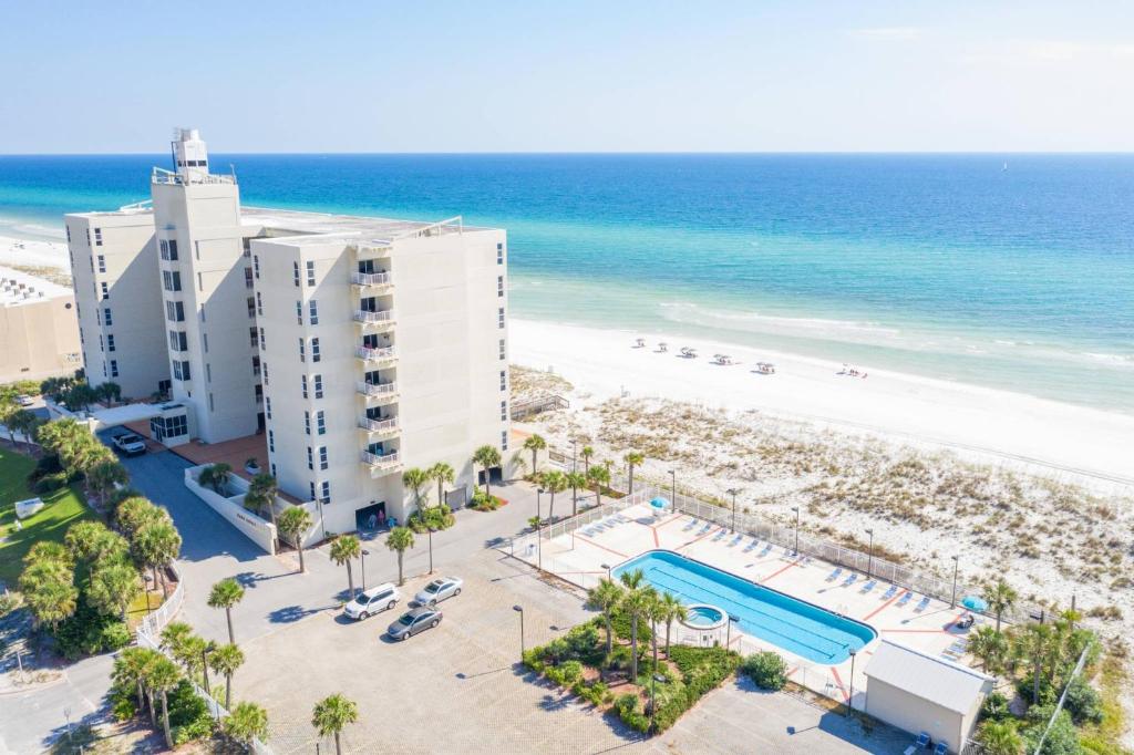 Pensacola Beach Front Emerald Waters photo 4