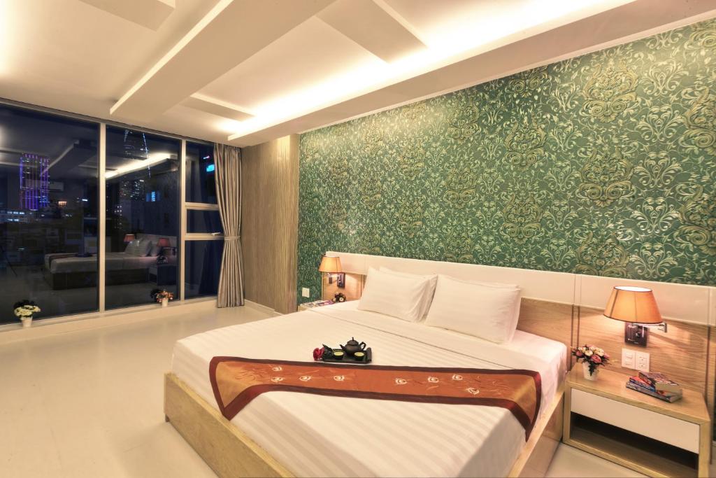 Khách sạn Hồng Vina Luxury