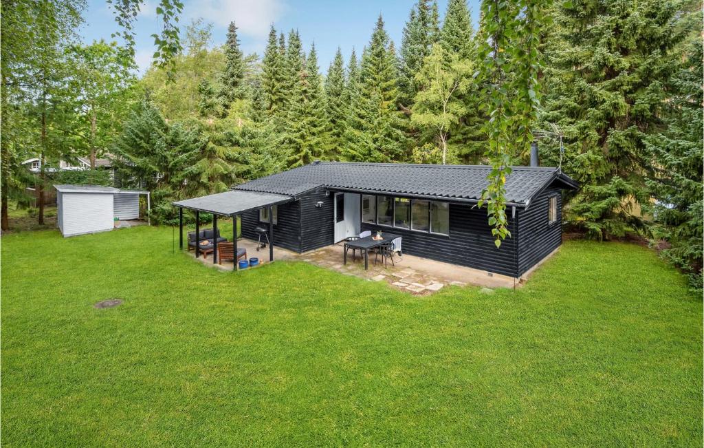 Amazing Home In Kolind With Wifi And 2 Bedrooms