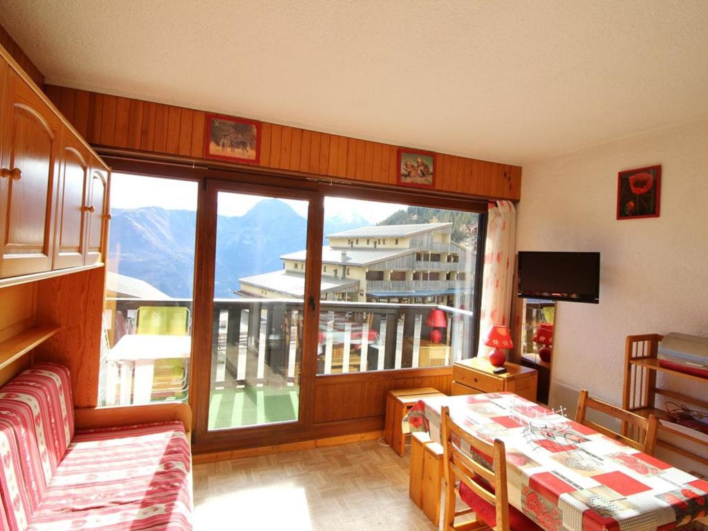 Appartement Auris, 1 pièce, 4 personnes - FR-1-297-275 photo 2