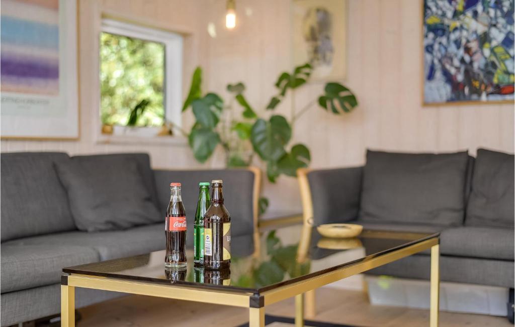 Beautiful Home In Esbjerg V With 2 Bedrooms And Wifi photo 4