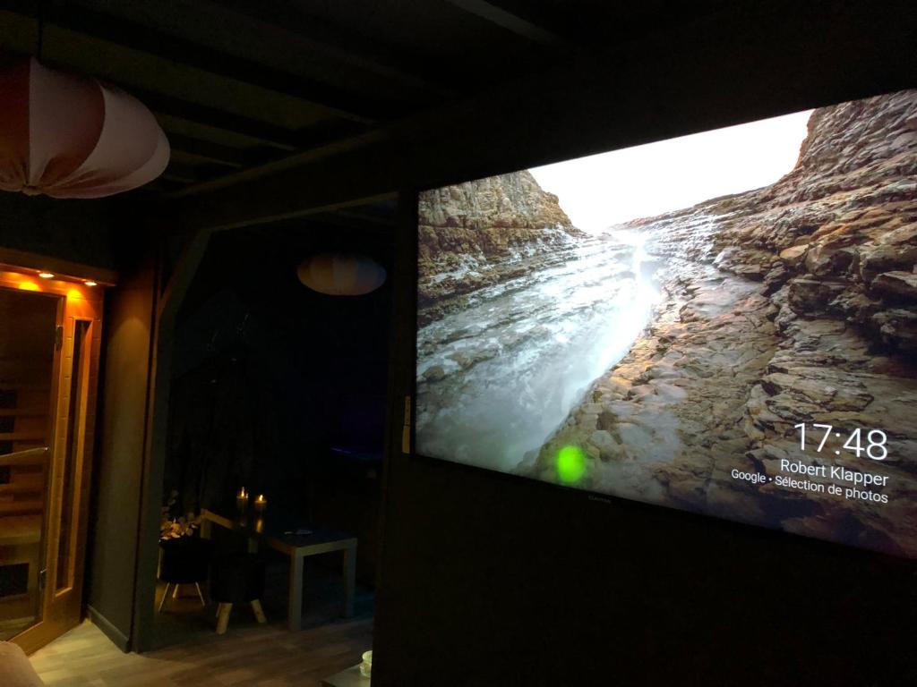 PAUSE NATURE SORBAIS Chambre avec SPA, SAUNA, HAMMAM SHOWER, STREAMING et arrivée autonome photo 2