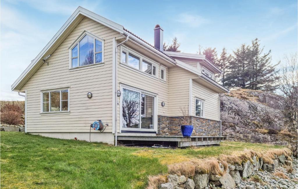 Amazing Home In Egersund With 4 Bedrooms And Wifi photo 1