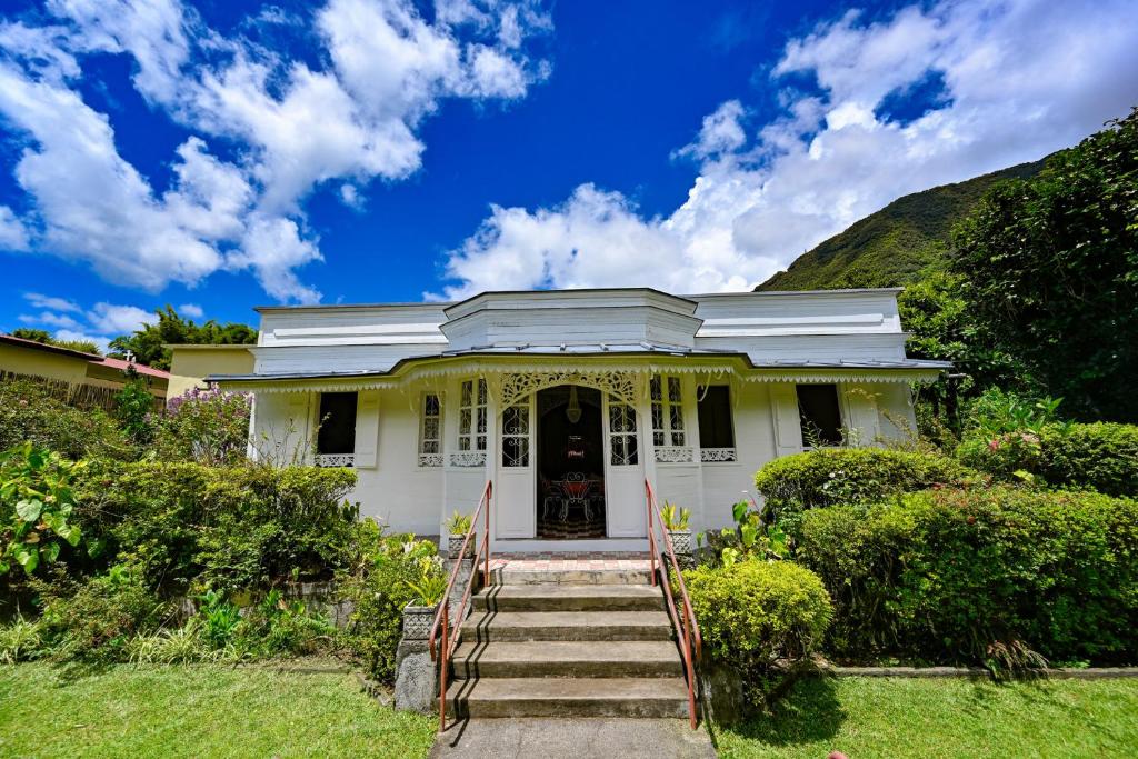 La Villa Blanche, Hell-Bourg photo 1