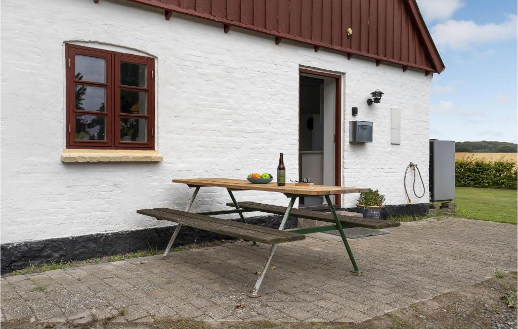 Nice Home In Bandholm With 3 Bedrooms And Wifi photo 1