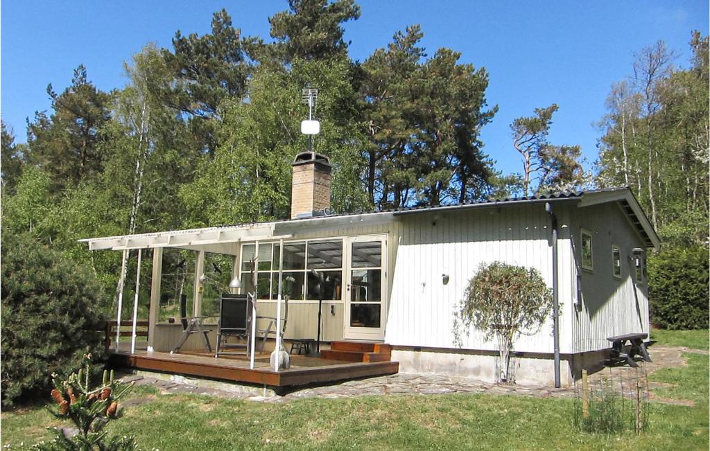 Amazing Home In Aakirkeby With 2 Bedrooms And Wifi