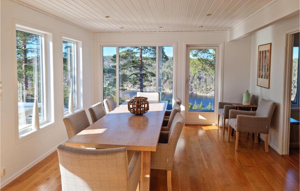 Amazing Home In Risr With Sauna, Wifi And 4 Bedrooms photo 2