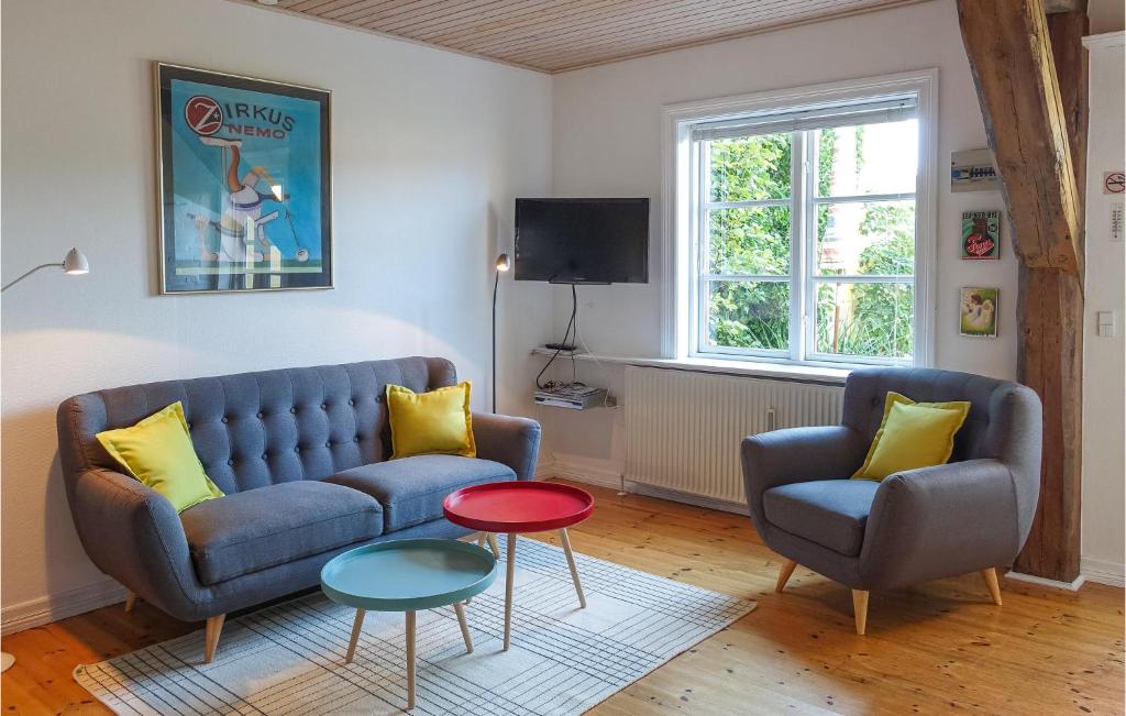 Beautiful Apartment In Gudhjem With Wifi photo 1