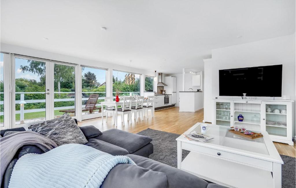 Beautiful Home In Strby With 2 Bedrooms And Wifi photo 2