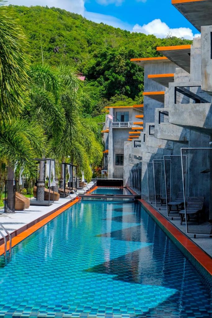 See Through Resort Haad Yao photo 3