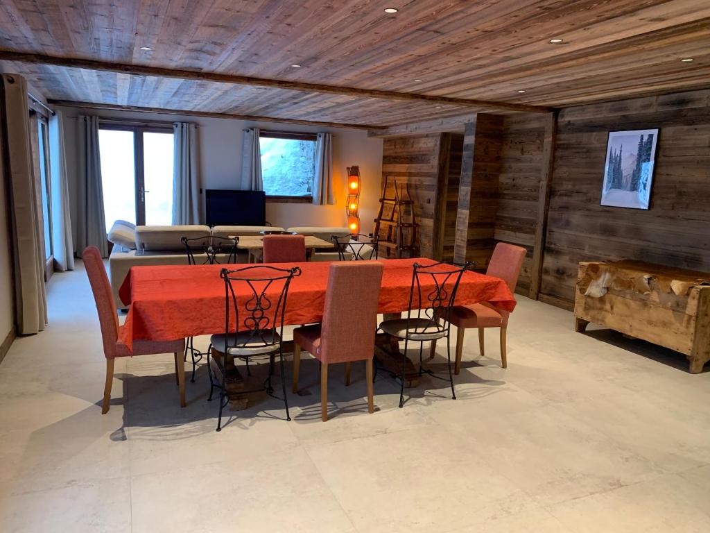 Le Cheval Blanc, Ski aux pieds photo 4