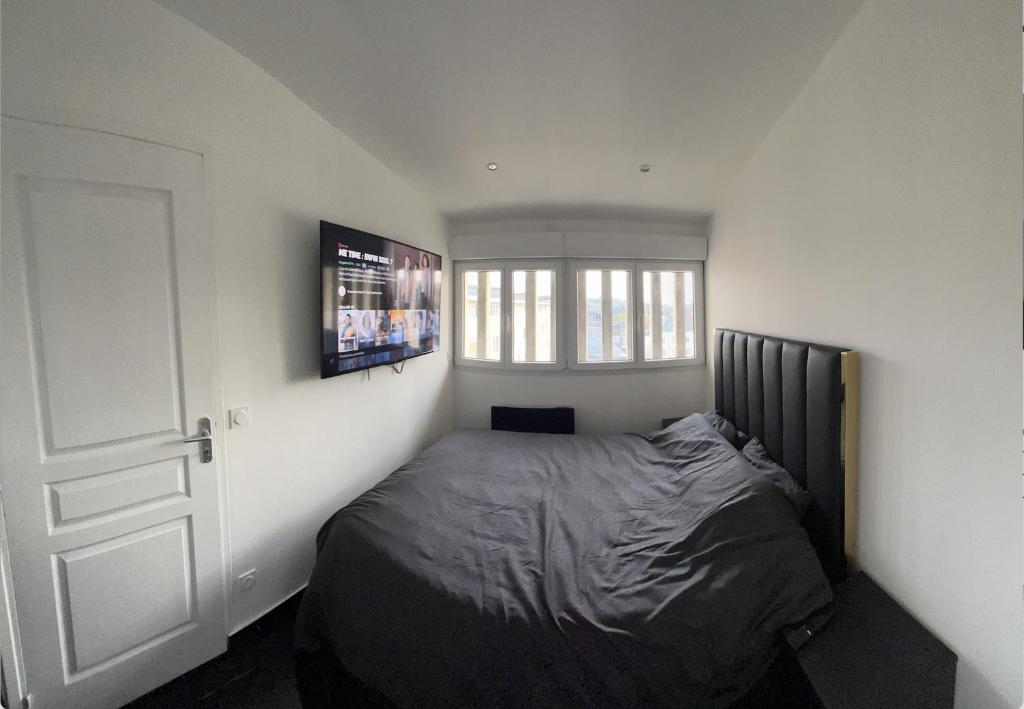 Appartement F2 meublé - tout équipé - Tv netflix - 4 personnes photo 1