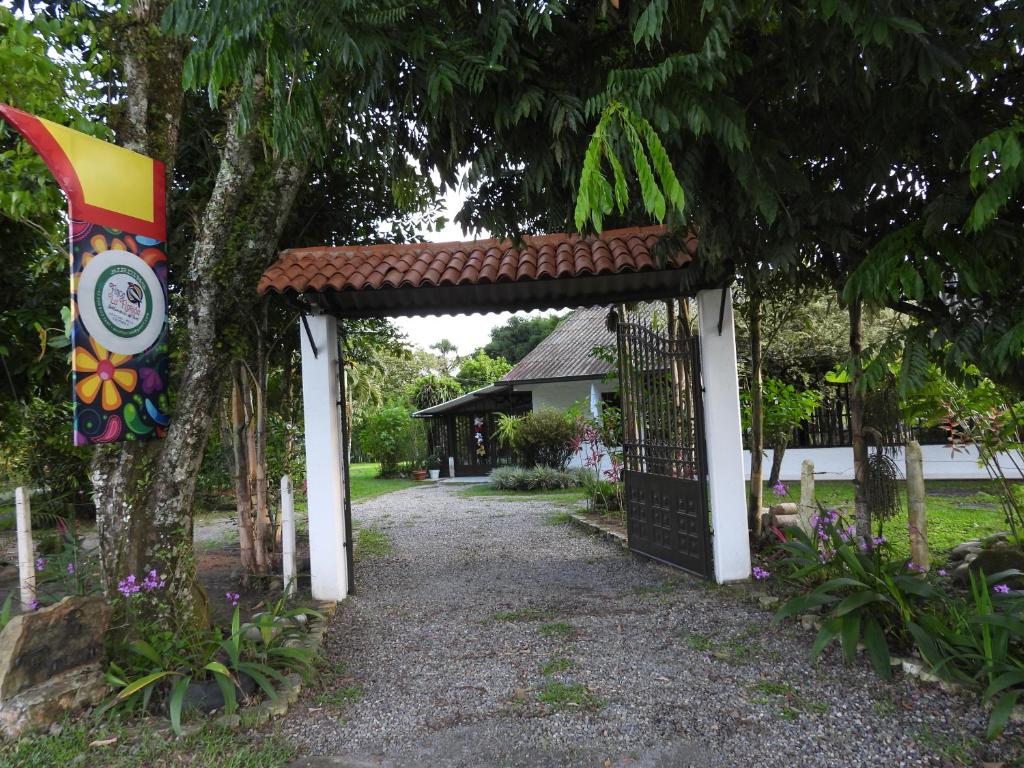 Avisflorida-Alojamiento rural