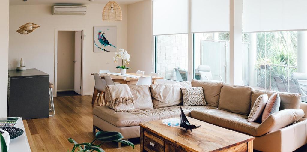 Exclusive Anglesea River Beach Apartment
