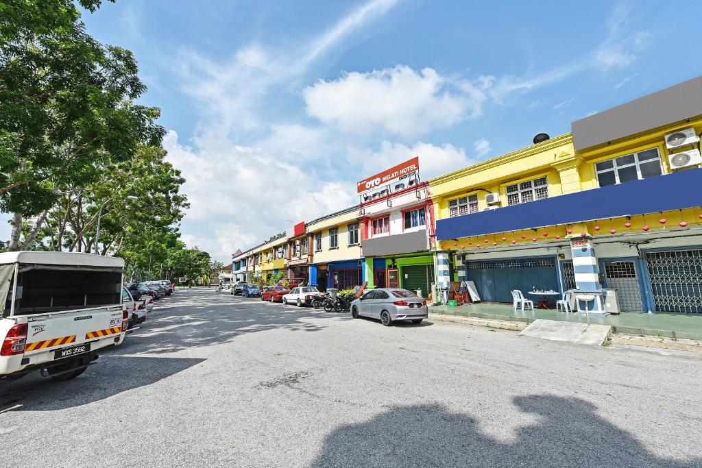 OYO 89656 Melati Hotel Nilai photo 1