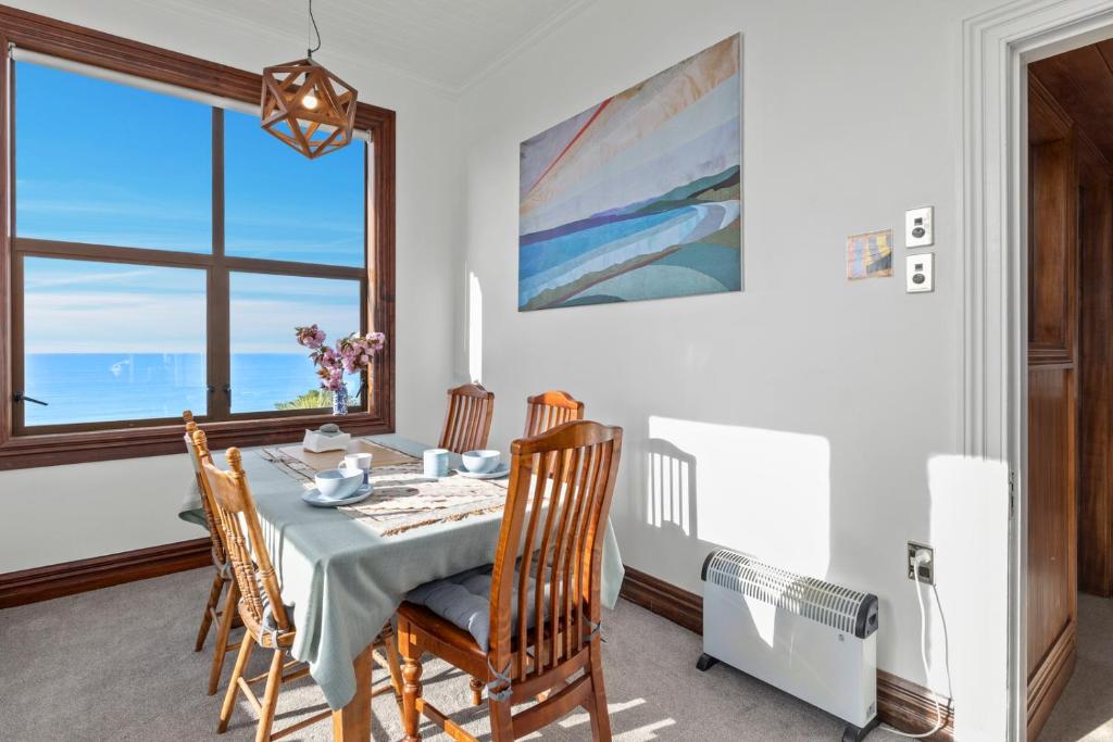 The Professor's Beach House - Brighton Home photo 4