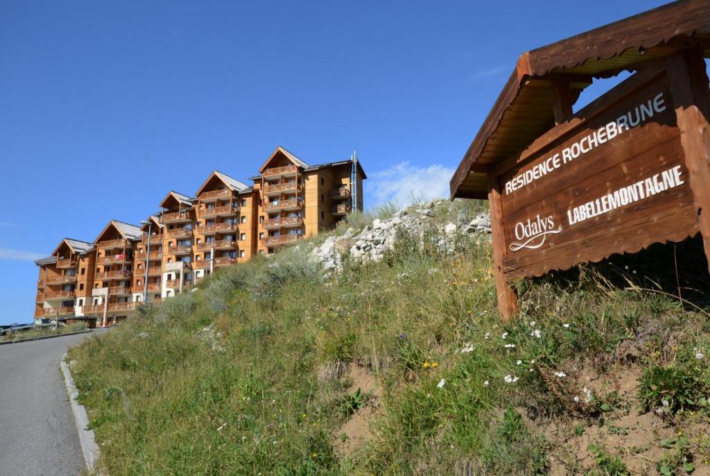 Résidence Labellemontagne Rochebrune LE VALLON**** photo 3
